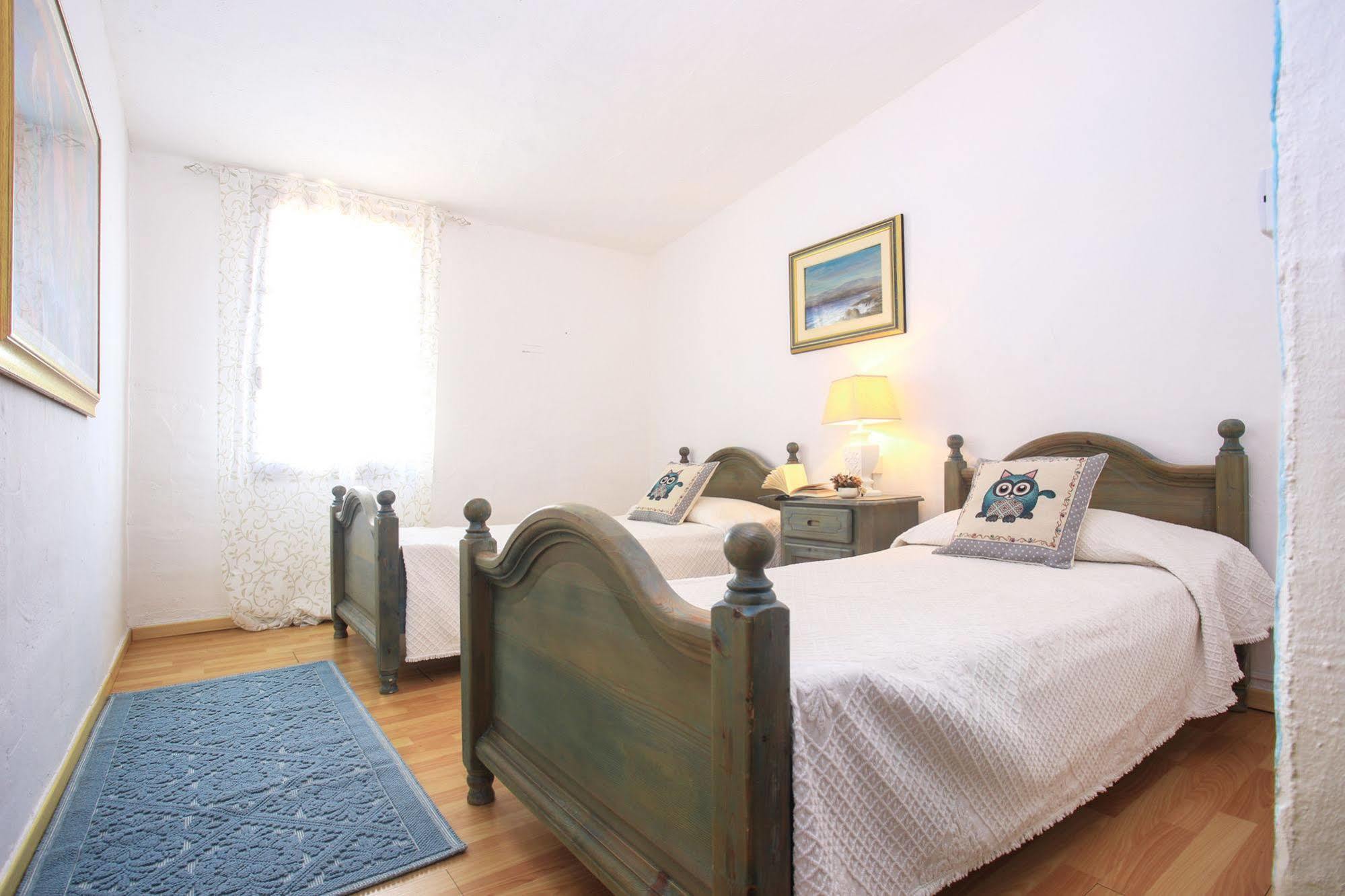Hotel Ristorante S'Astore Benetutti Bagian luar foto
